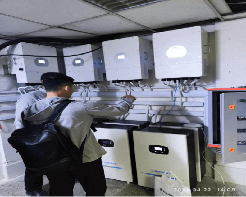 How long can solar batteries usually last?